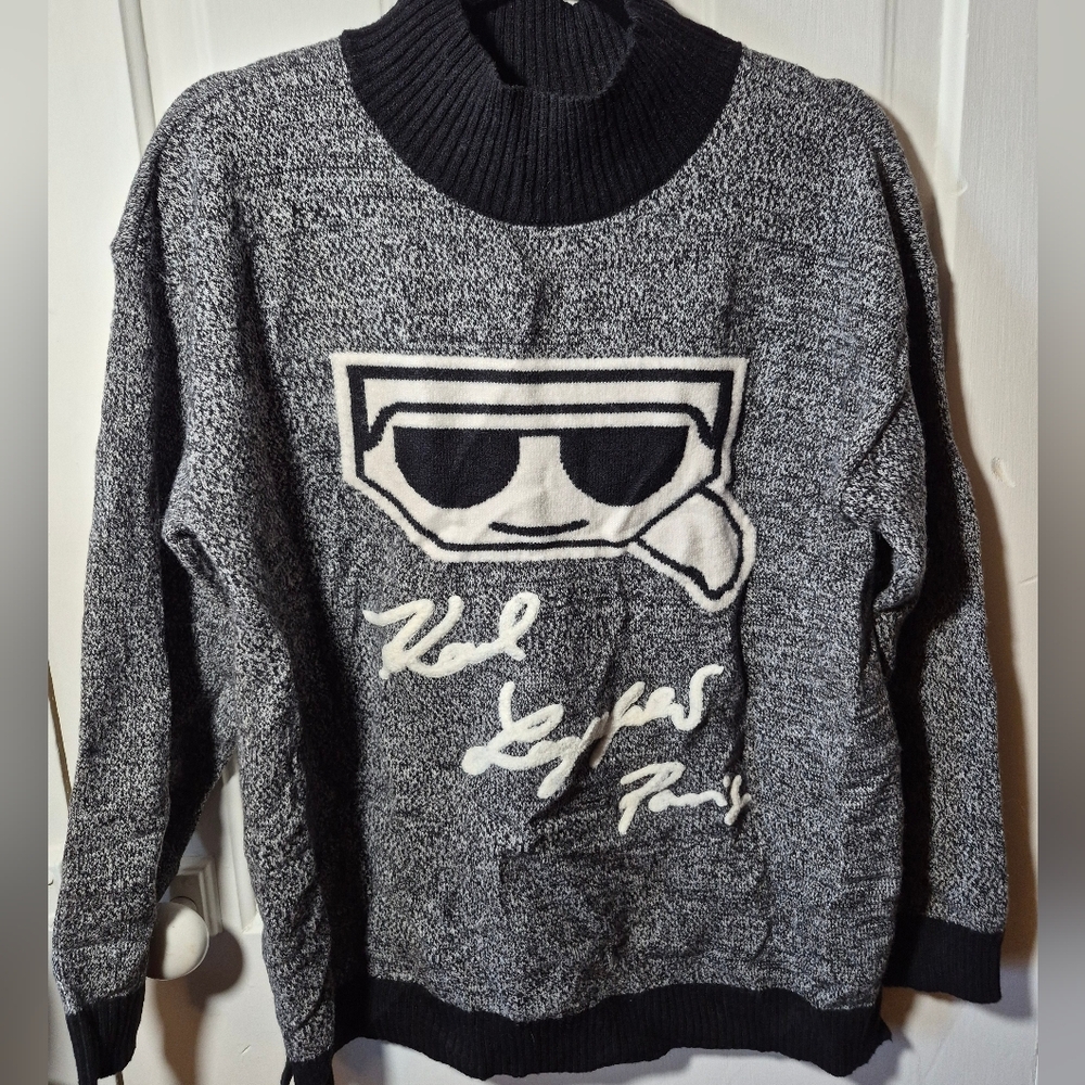 Karl Lagerfeld Paris Sweater Size M